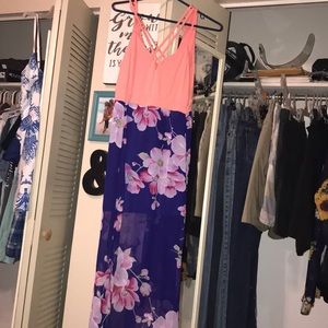 Floral maxi dress